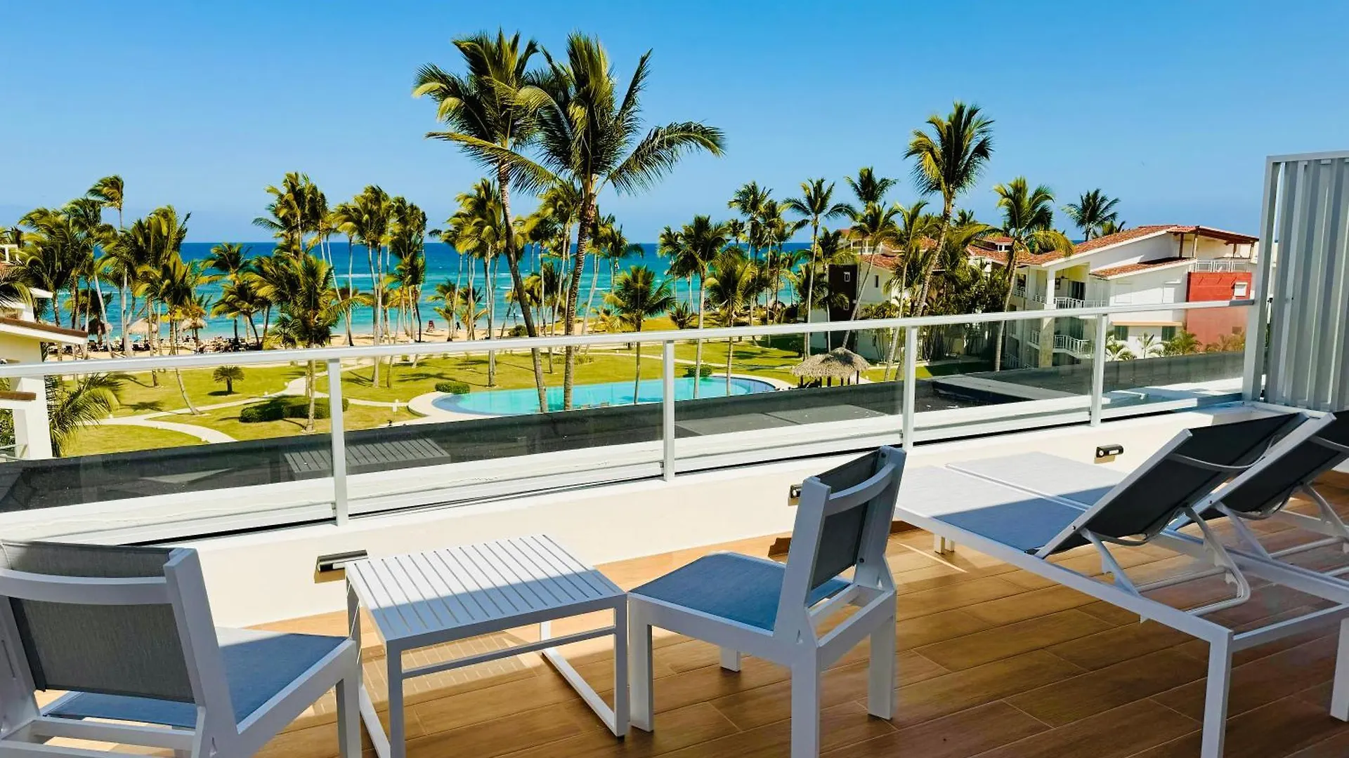 Playa Palmera Ocean View contacts